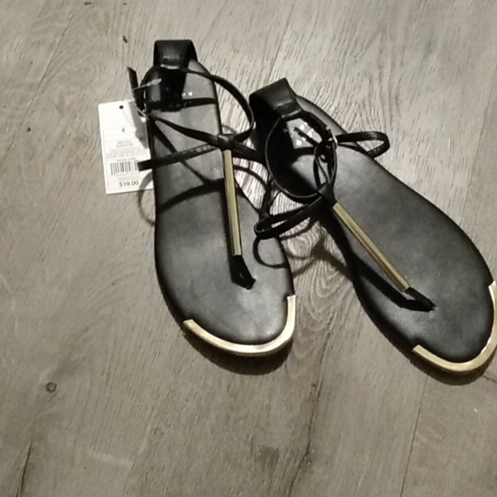 Women Sandals a New Day black&gold size 8